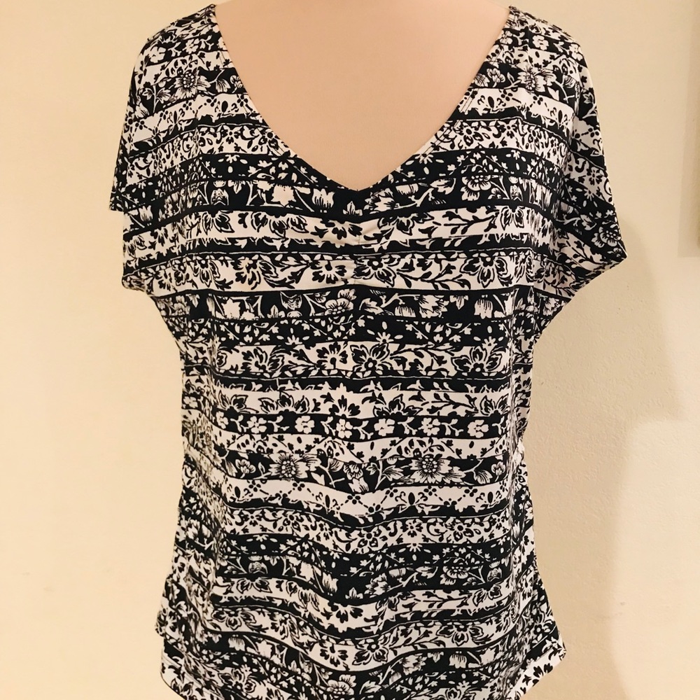 Black and white blouse
